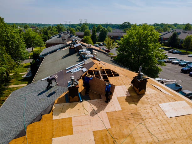 24/7 Emergency Storm Damage Roof Repair experts in Iowa City, IA